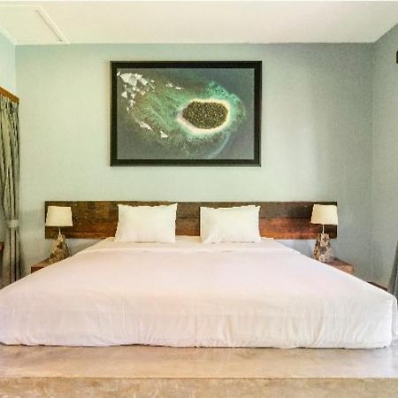 Big Brother Surf Inn Canggu Buitenkant foto