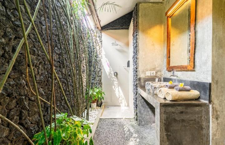 Big Brother Surf Inn Canggu Kamer foto