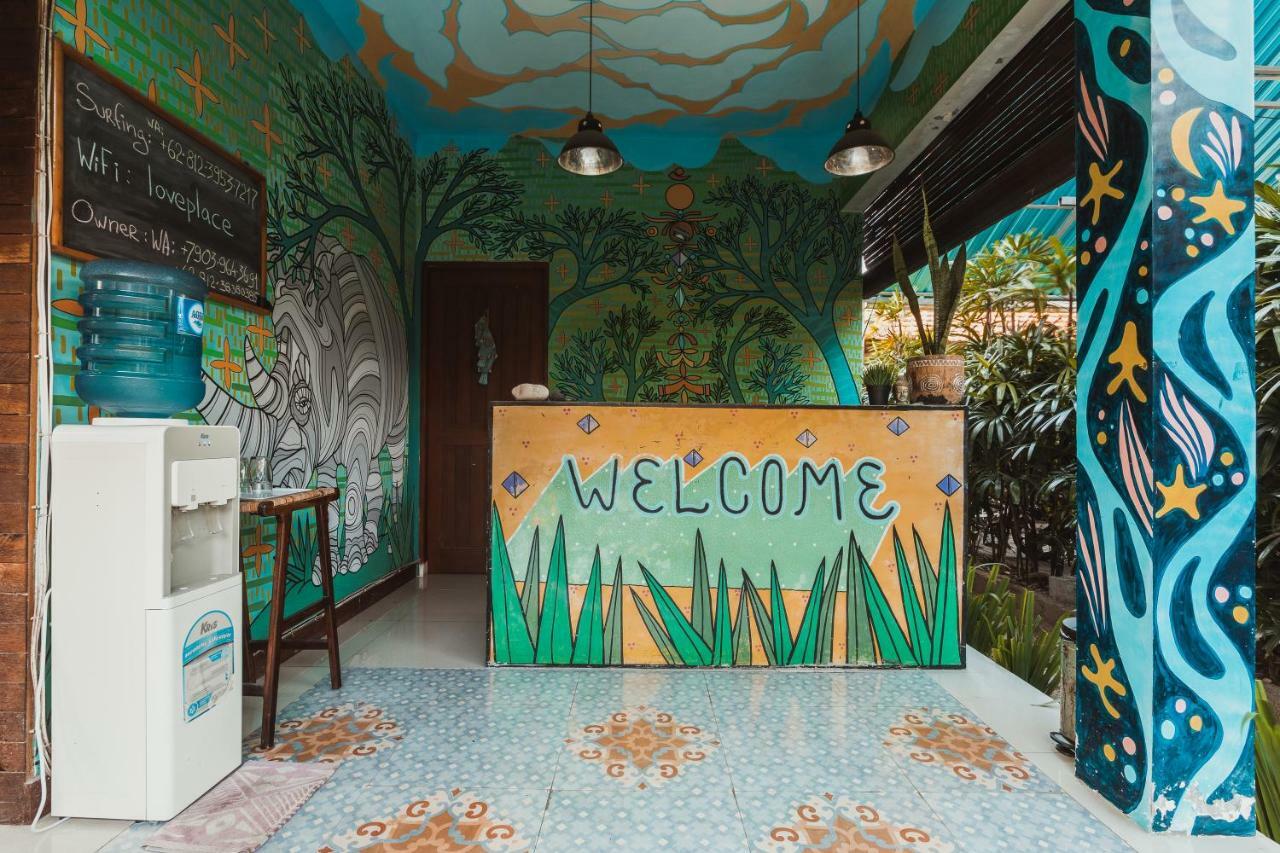 Big Brother Surf Inn Canggu Buitenkant foto