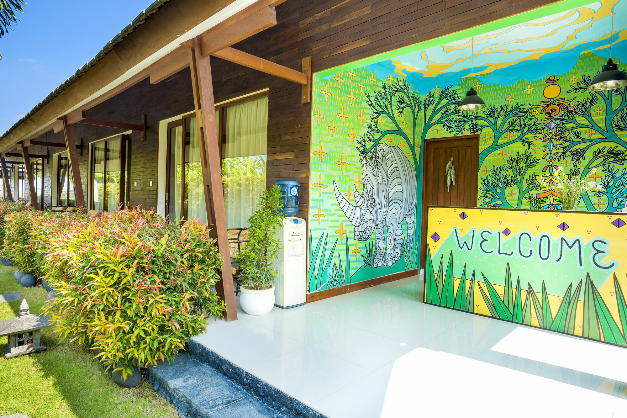 Big Brother Surf Inn Canggu Buitenkant foto